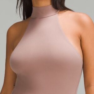 LULULEMON WUNDERMOST ULTRA-SOFT NULU MOCK-NECK SLEEVELESS BODYSUIT SIZE X-SMALL